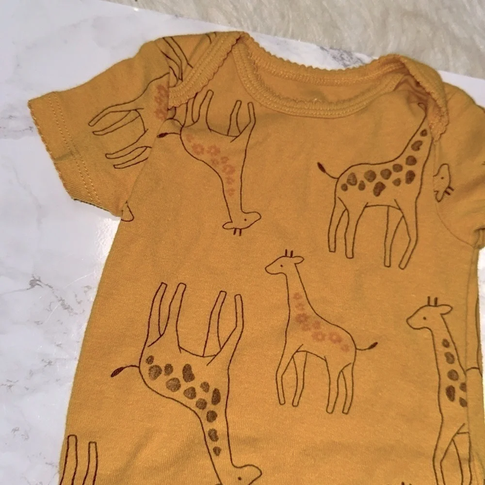 Carters Yellow Giraffe Print baby One Piece size 3-6 months